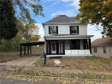 921 Orchard Grove Ave, East Liverpool, OH 43920