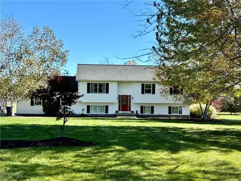 19109 Tilden Rd, Hiram, OH 44234