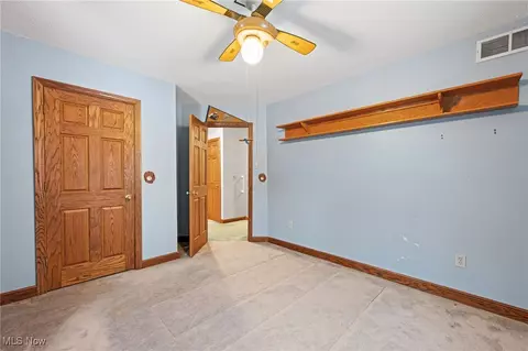Bedroom - 8560 Willow Ln, Chardon, OH 44024 photo 4 of 9