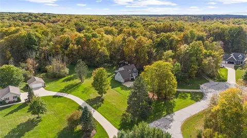 View/Area - 8560 Willow Ln, Chardon, OH 44024 photo 2 of 6