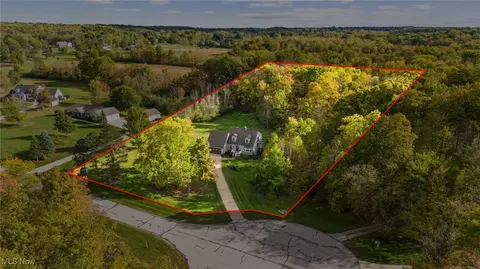 View/Area - 8560 Willow Ln, Chardon, OH 44024 photo 1 of 6