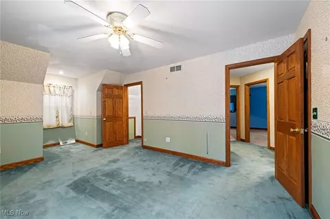 Bedroom - 8560 Willow Ln, Chardon, OH 44024 photo 6 of 9