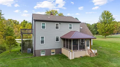 Exterior - 8560 Willow Ln, Chardon, OH 44024 photo 5 of 8
