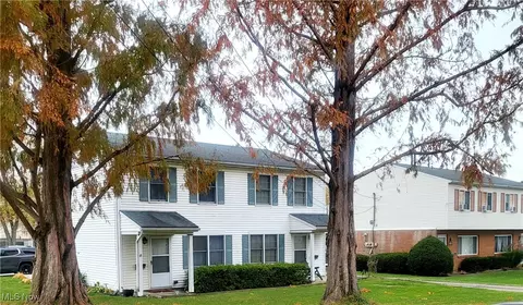 512-510 Euclid Ave, Lorain, OH 44052