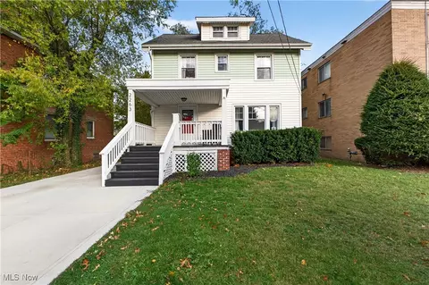 2263 Warren Rd, Lakewood, OH 44107