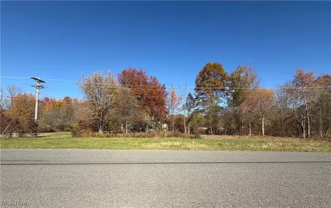 Capel Road, Grafton, OH 44044