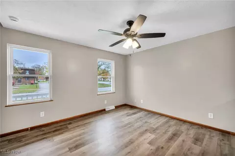 1685 E 29th St, Lorain, OH 44055 photo 21