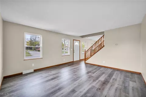 1685 E 29th St, Lorain, OH 44055 photo 14