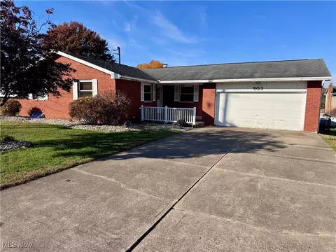 803 Brentwood St, Belpre, OH 45714