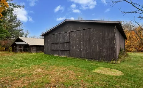 Exterior - 8025 Yoder Rd, Seville, OH 44273 photo 2 of 6