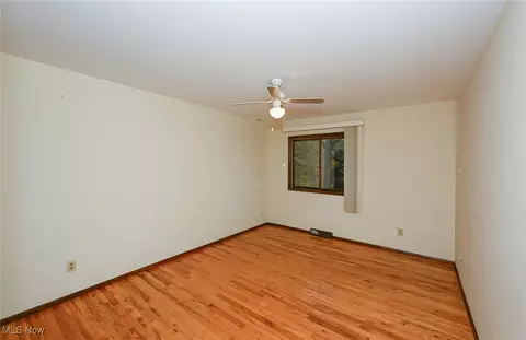 Bedroom - 8025 Yoder Rd, Seville, OH 44273 photo 3 of 3