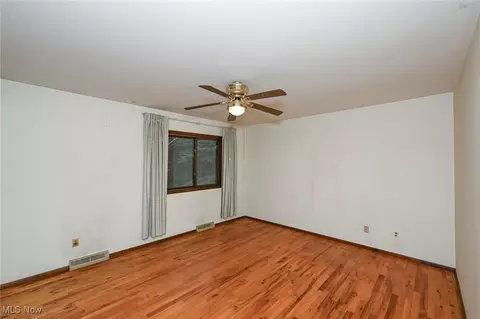 Bedroom - 8025 Yoder Rd, Seville, OH 44273 photo 1 of 3