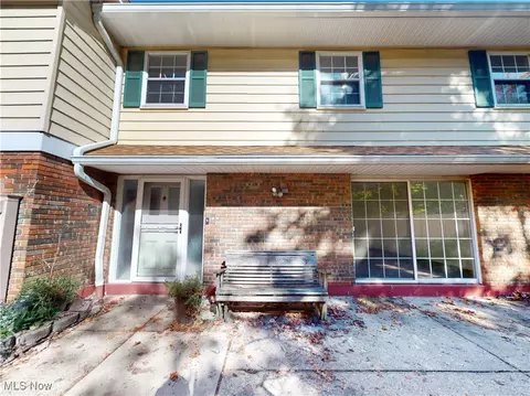 7970 Mentor Ave #K04, Mentor, OH 44060