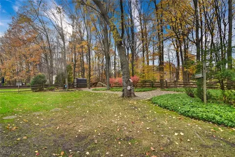 5123 Cheswick Dr, Solon, OH 44139 photo 37
