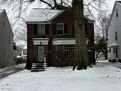 1171 Pennfield Rd, Cleveland Heights, OH 44121