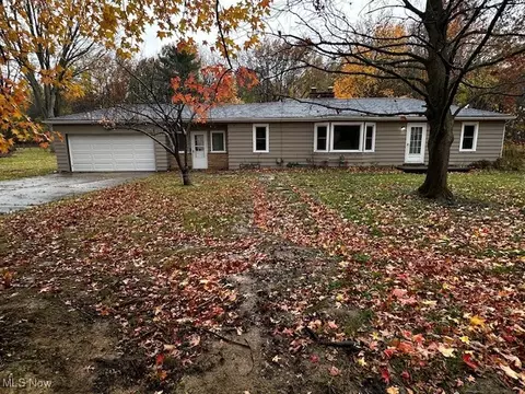 10488 Dewhurst Rd, Elyria, OH 44035