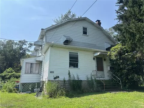 16573 Annesley Rd, East Liverpool, OH 43920
