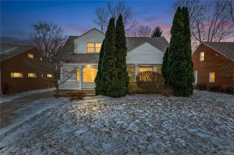 24103 Woodway Rd, Beachwood, OH 44122