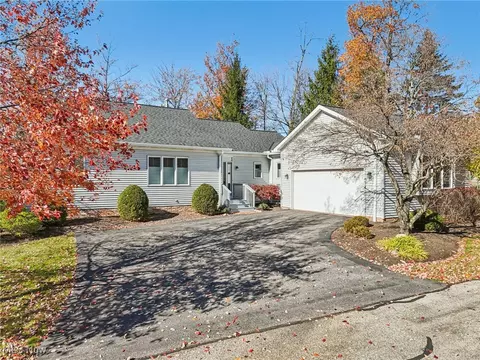 642 Blue Spruce Trl, Chagrin Falls, OH 44023
