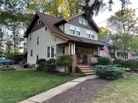 26685 Cranage Rd, Olmsted Falls, OH 44138