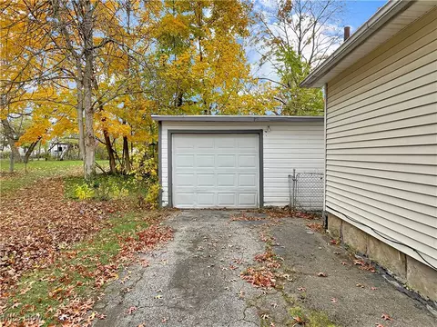 Other - 213 Gates Ave, Elyria, OH 44035 photo 1 of 5