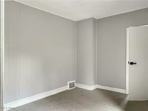 Bedroom - 213 Gates Ave, Elyria, OH 44035 photo 5 of 9