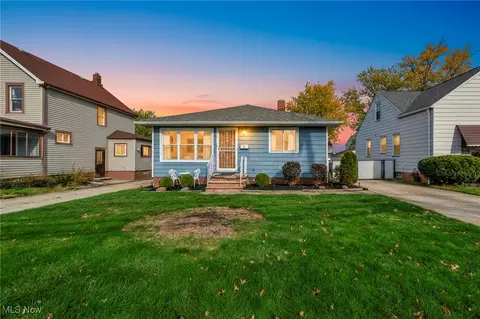 10927 Granger Rd, Garfield Heights, OH 44125