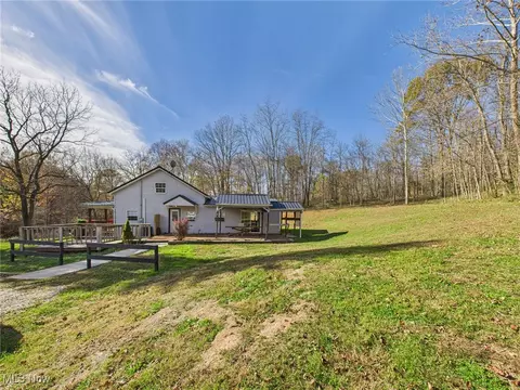 Exterior - 2425 Rocky Point Rd, Fleming, OH 45729 photo 9 of 9