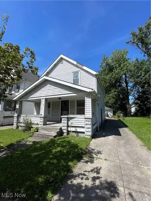 6825 Clement Ave, Cleveland, OH 44105