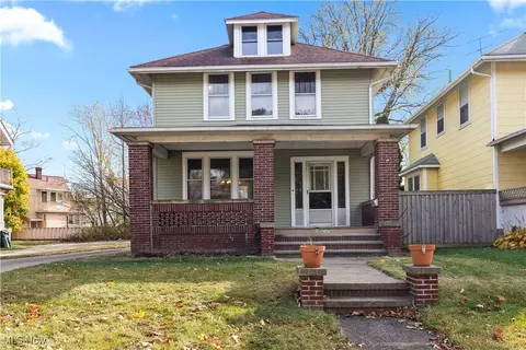 2017 W Erie Ave, Lorain, OH 44052