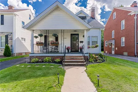 2235 Brockway Rd, University Heights, OH 44118