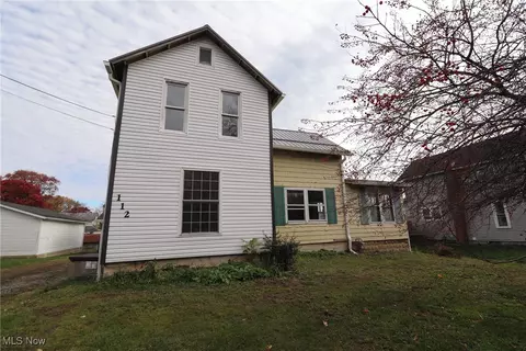 112 Brooklyn Ave, Creston, OH 44217