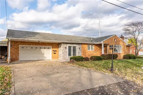 1931 Cedar St SE, East Sparta, OH 44626