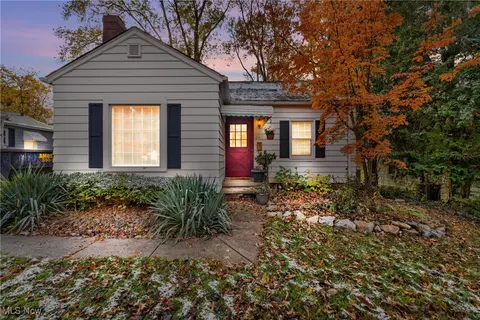 226 Rellim Dr, Kent, OH 44240