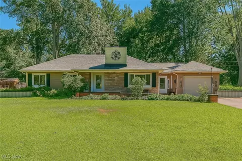 6533 Coleridge Rd, Concord, OH 44077