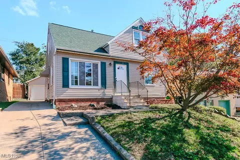 4839 E 94th St, Garfield Heights, OH 44125
