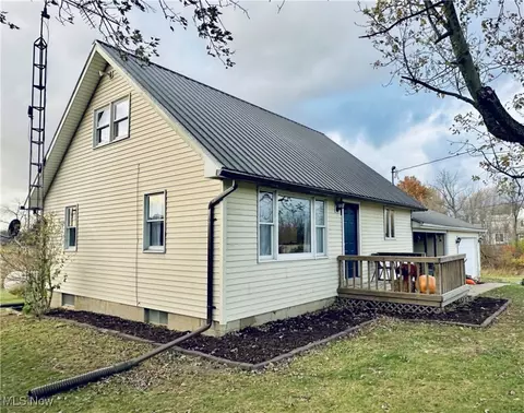 Exterior - 190 Township Road 1031, Nova, OH 44859 photo 3 of 11