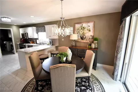 Dining - 7871 Walnut St #A, Boardman, OH 44512 photo 2 of 3