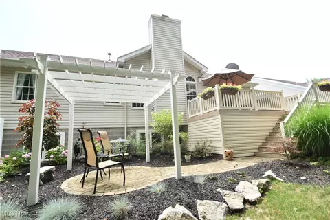 Exterior - 7871 Walnut St #A, Boardman, OH 44512 photo 9 of 10