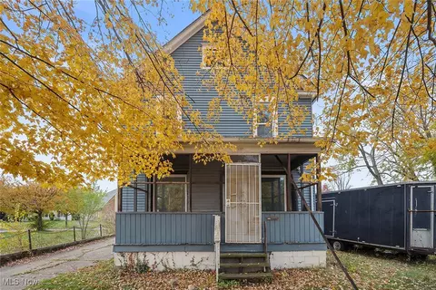 1206 Diagonal Rd, Akron, OH 44307