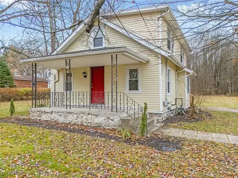 3426 Marsh Rd, Stow, OH 44224 photo 2
