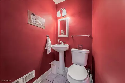 Bath - 321 E 243rd St, Euclid, OH 44123 photo 1 of 3