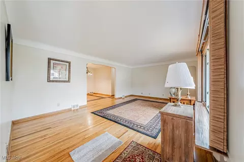 Living - 321 E 243rd St, Euclid, OH 44123 photo 3 of 3