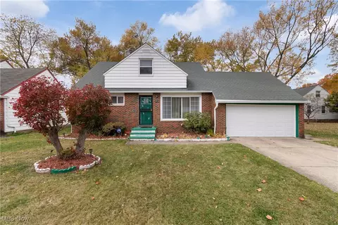1836 Braeburn Park Dr, Euclid, OH 44117