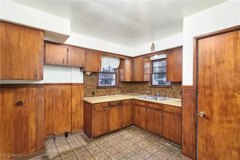 Kitchen - 896 Dan St, Akron, OH 44310 photo 1 of 2