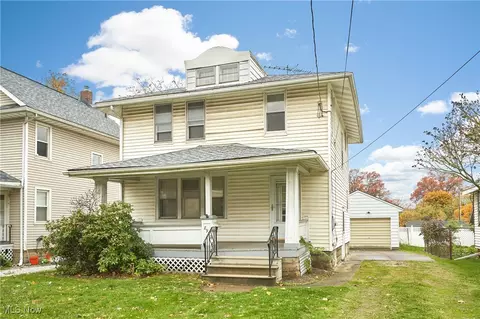 896 Dan St, Akron, OH 44310
