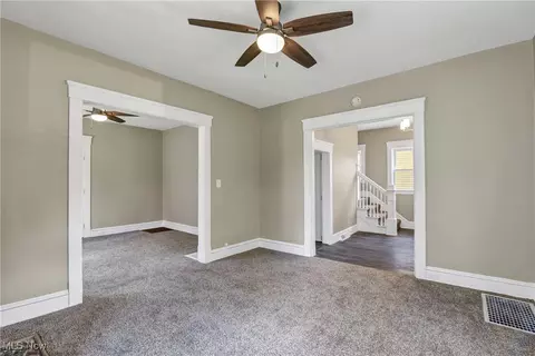 1743 E 31st St, Lorain, OH 44055 photo 7