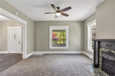 1743 E 31st St, Lorain, OH 44055 photo 6