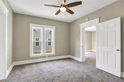 1743 E 31st St, Lorain, OH 44055 photo 9