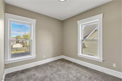 1743 E 31st St, Lorain, OH 44055 photo 27